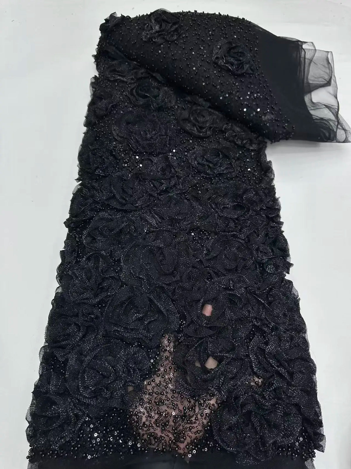 tissu dentelle luxueux roses relief strass couleur vert rose beige bleu rouge noir opacité