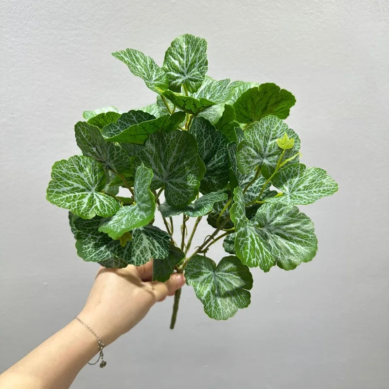 plantes artificielles feuilles vertes modernes décoration intérieure pièces opaques vase