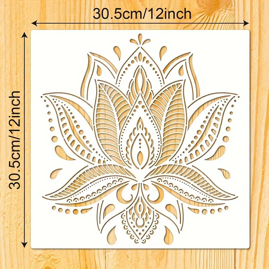 Stencil artisanal fleurs stylisées motifs géométriques couleurs vives décoration murale tissu bois