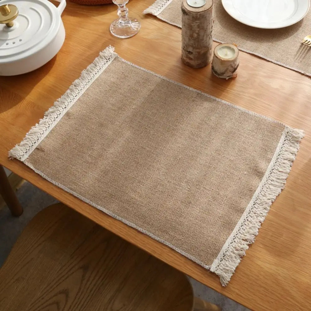 nappes table lin beige blanc motifs géométriques franges rustique bohème chaleureux