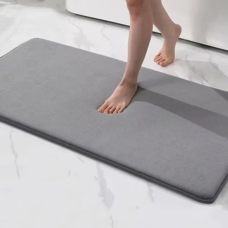 tapis bain gris moderne doux absorbant antidérapant lavable machine confortable salon salle bain