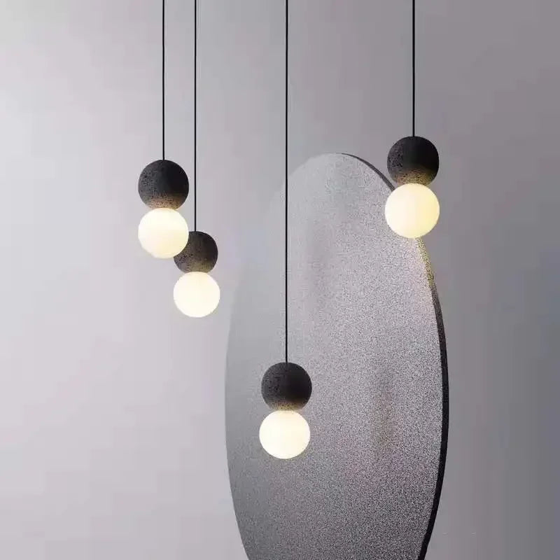 suspension lumineuse moderne noir blanc grains opacité câble pendentif minimaliste terrazzo chambre
