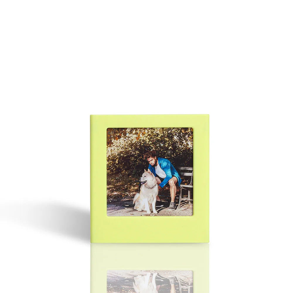 cadres photo aimants transparents modernes rose jaune bleu noir minimalistes