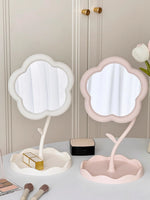 miroir table blanc crème rose poudré floral rangement maquillage bijoux calendrier