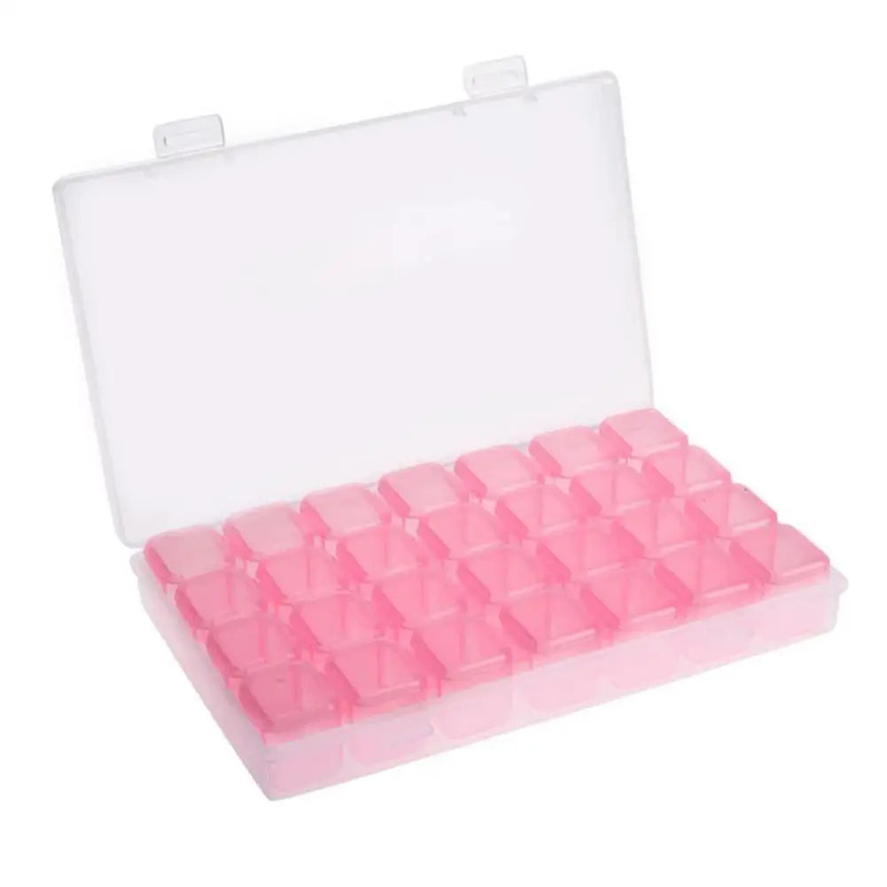 boîte rangement transparent compartiments multicolores accessoires nail art bijoux strass organisation pratique moderne