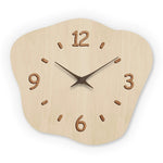 horloge murale bois marron aiguilles noires numeros blancs texture grunge moderne fixations quartz