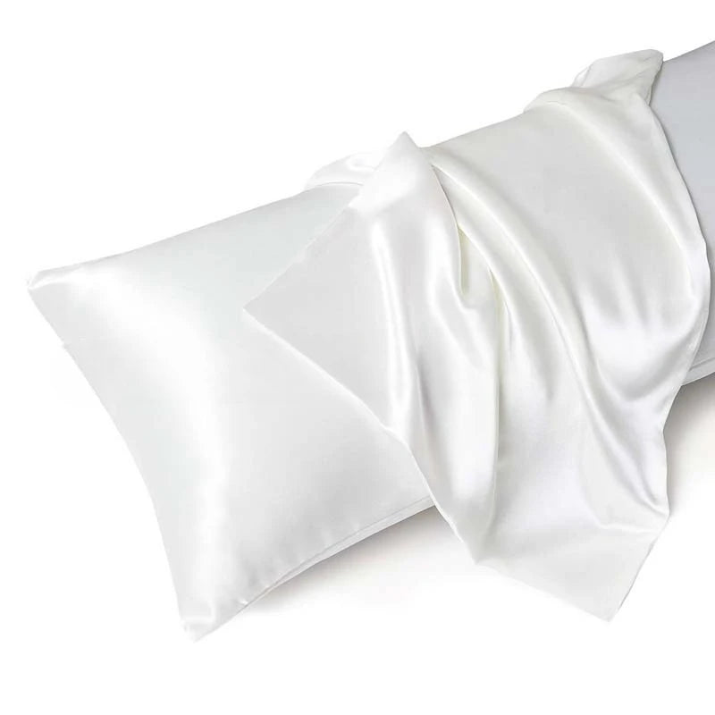 taies d'oreiller satinées anti allergiques polyester lave machine fermeture enveloppe douces peau couleur blanche