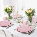 vaisselle jetable moderne rose assiettes fourchets couteaux verres serviettes anniversaire enfants fête