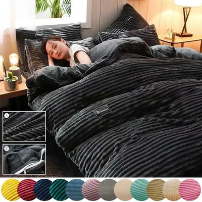 Housse de couette double en velours chaud pour couple sur un lit