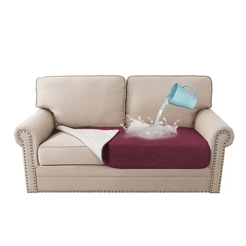 coussin protection canapé imperméable tissu microfibres beige clair quilté moderne lignes diagonales