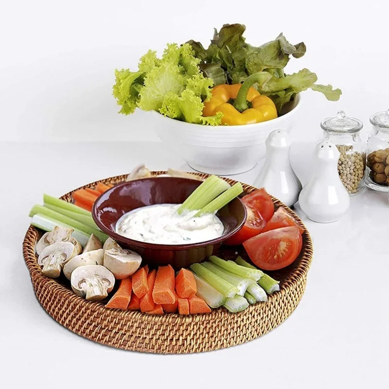 Panier vert clair en rotin pour fruits