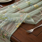 nappe décorative florale transparente vert clair blanc printemps mariage décoration table verte festive