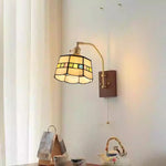 lampe murale vintage tiffany abat jour papillon vert jaune blanc doré