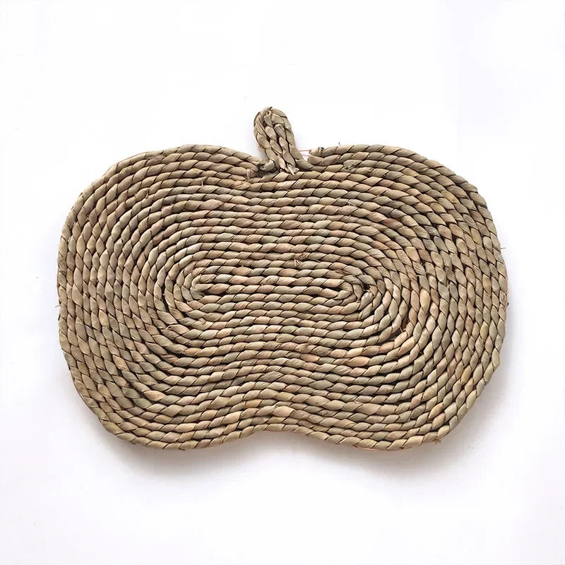 tapis table tressé spirale concentrique beige rustique opaque restaurant artisanal