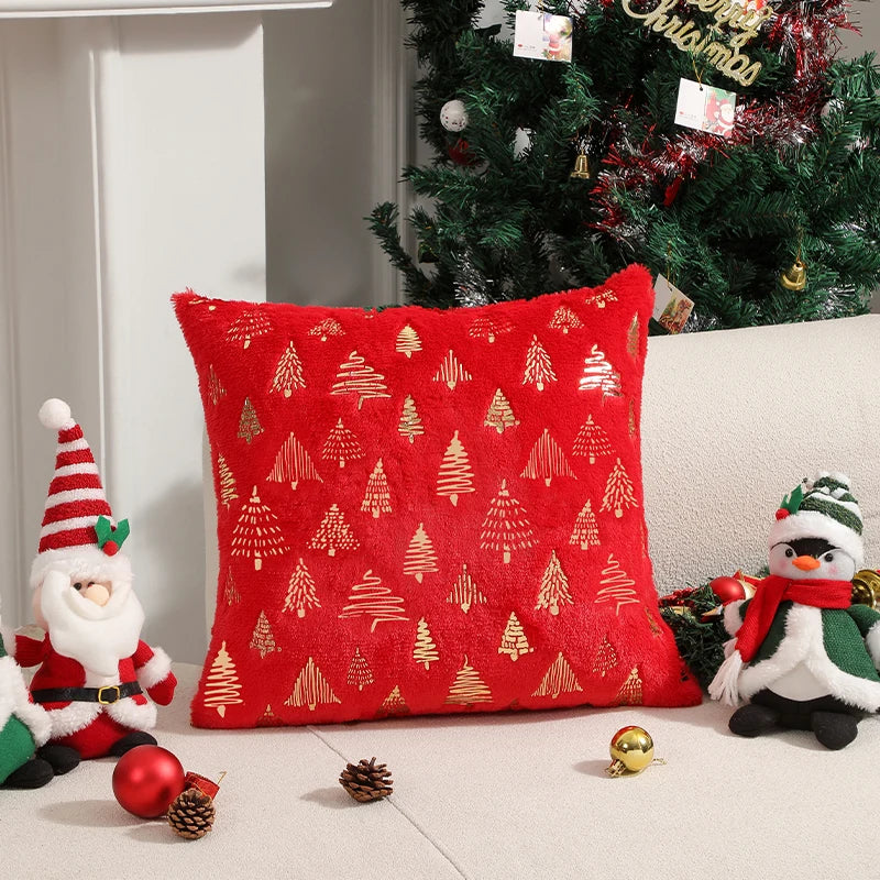 coussin peluche rouge motif sapins dorés 45x45cm respectueux environnement festif