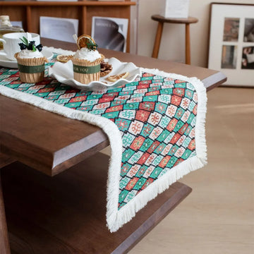 chemin table moderne motif géométrique vert rouge beige bordure frisée coton polyester