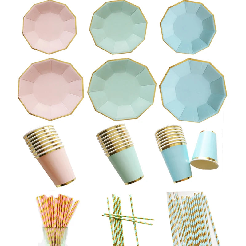 assiettes papier octogonales rose doré gobelets pailles rayées moderne festif enfants événements