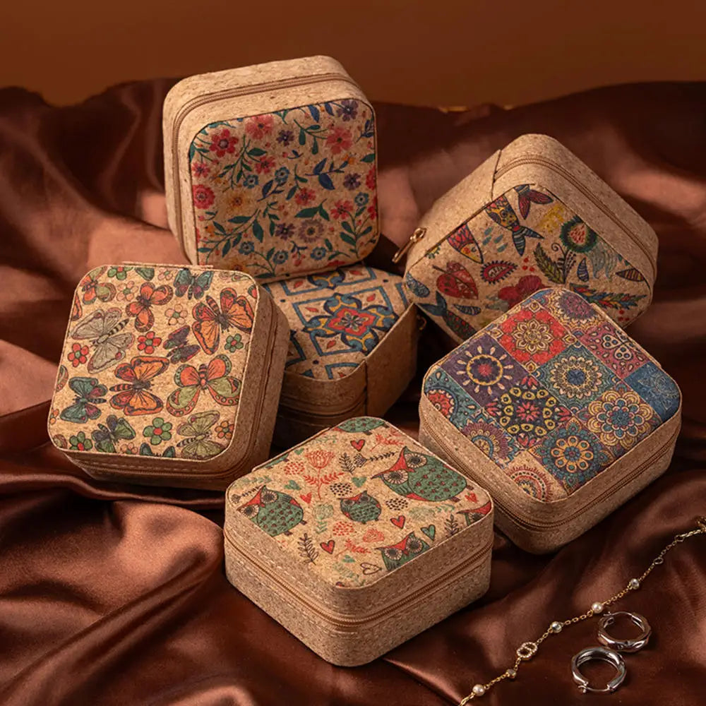 boîte bijoux vintage portable motifs floraux couleurs multiples rangement colliers boucles d'oreilles bracelets