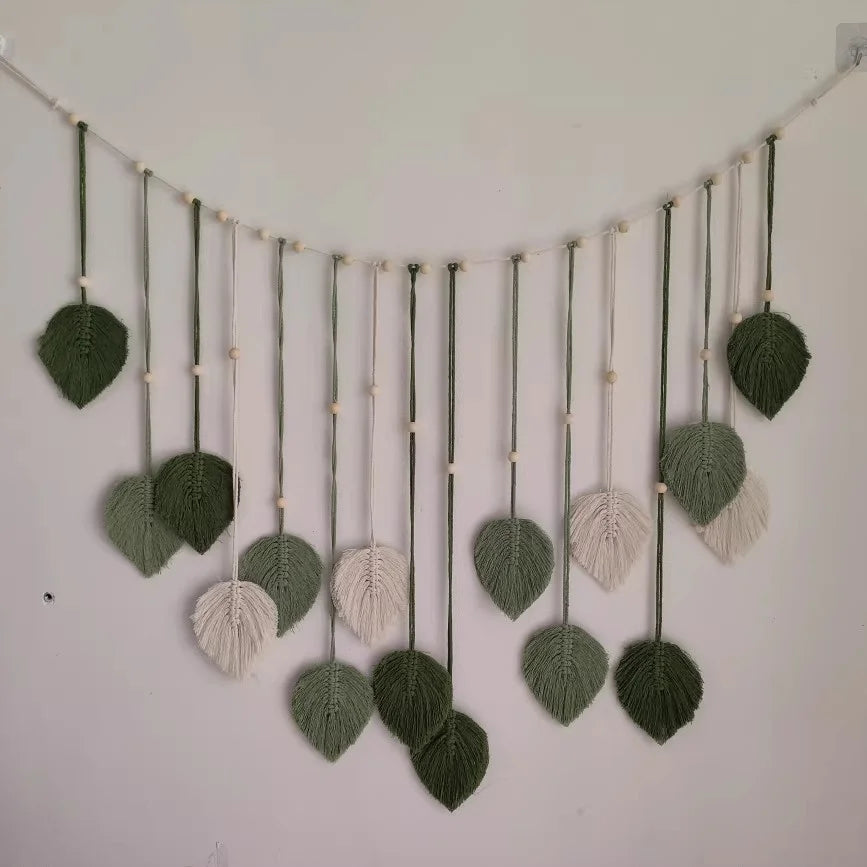 guirlande feuilles tissées boho vert blanc marron rose clips artisanal salon chambre