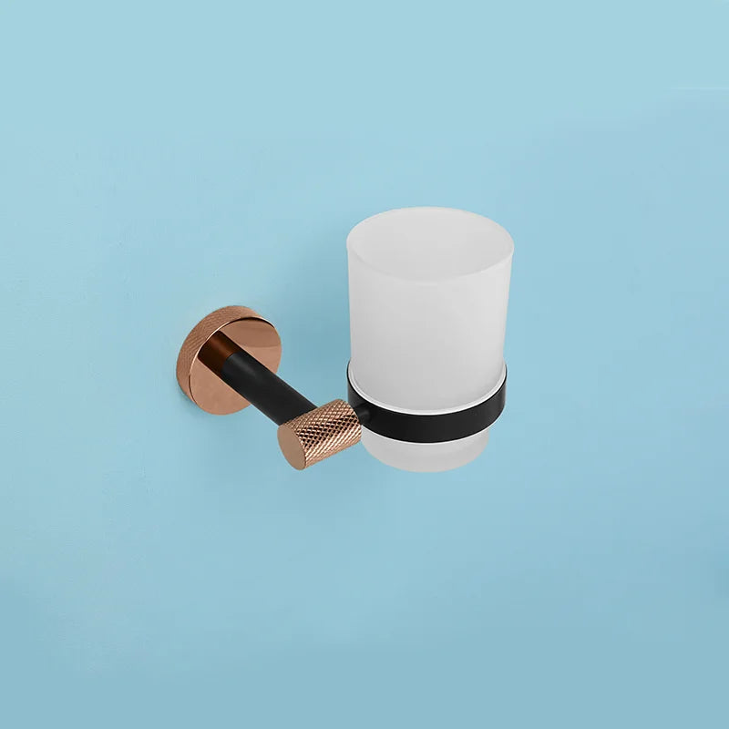accessoires salle bain moderne porte serviettes noir cuivre doré fixations murales minimalistes