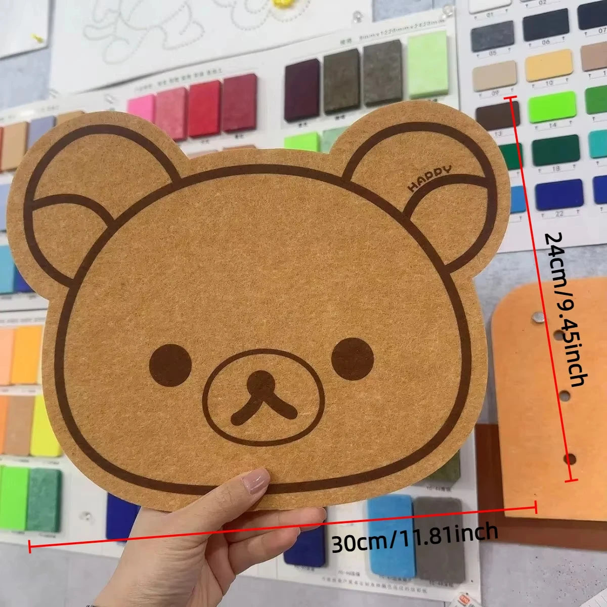 décoration murale kawaii ours mignon porte clés peluche polaroid pâtisserie liège texture granuleuse enfantin