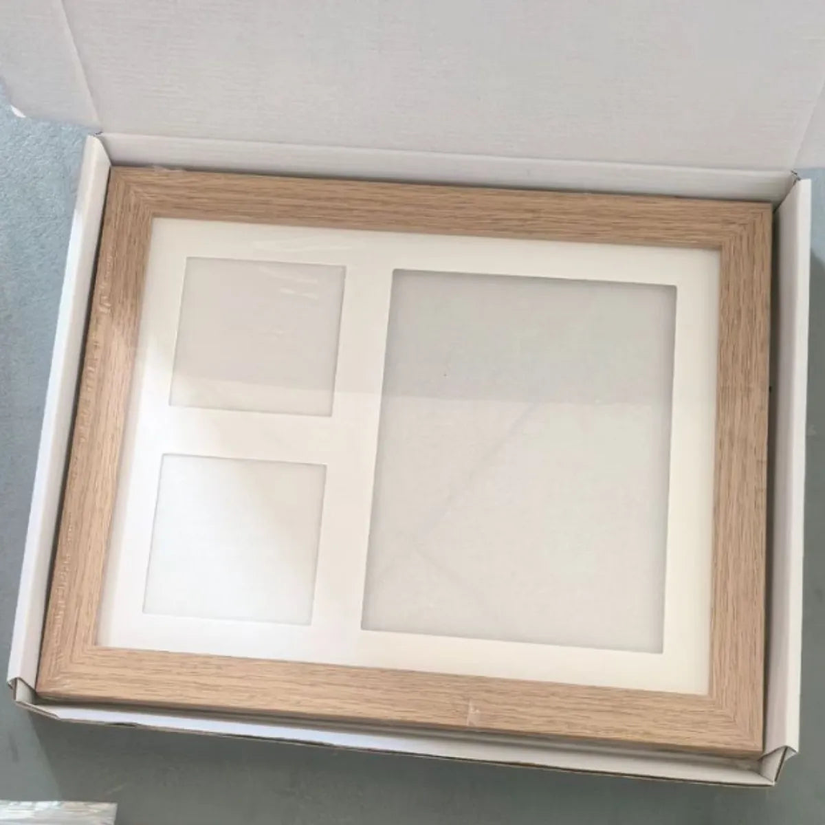 cadre photo empreintes main pied bébé blanc bois naturel contemporain decoration maison