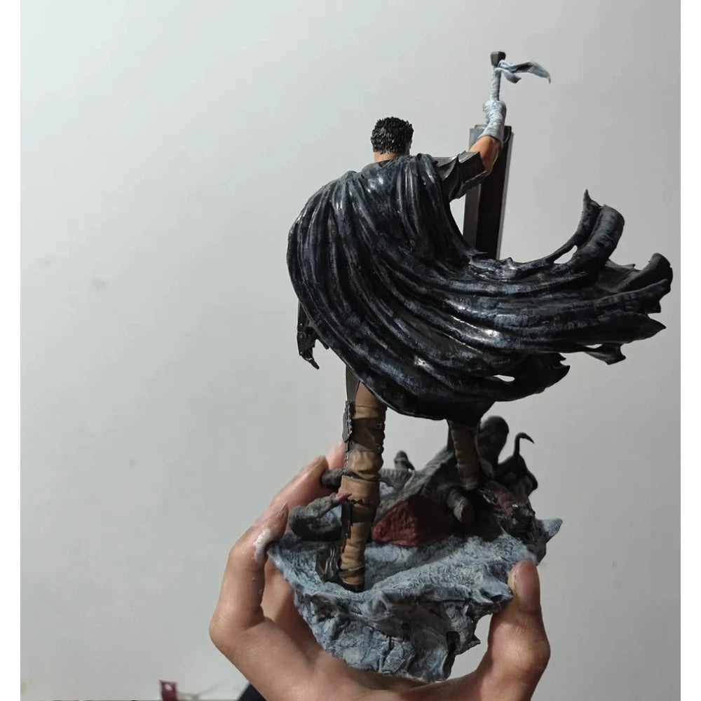 statue résine gris noir figurine articulée épée base sculptée occasion anniversaire thème gens rétro
