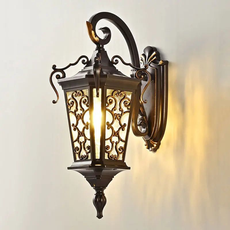 lampe murale classique ornements floraux verre opalin baroque fixations noir doréextérieur