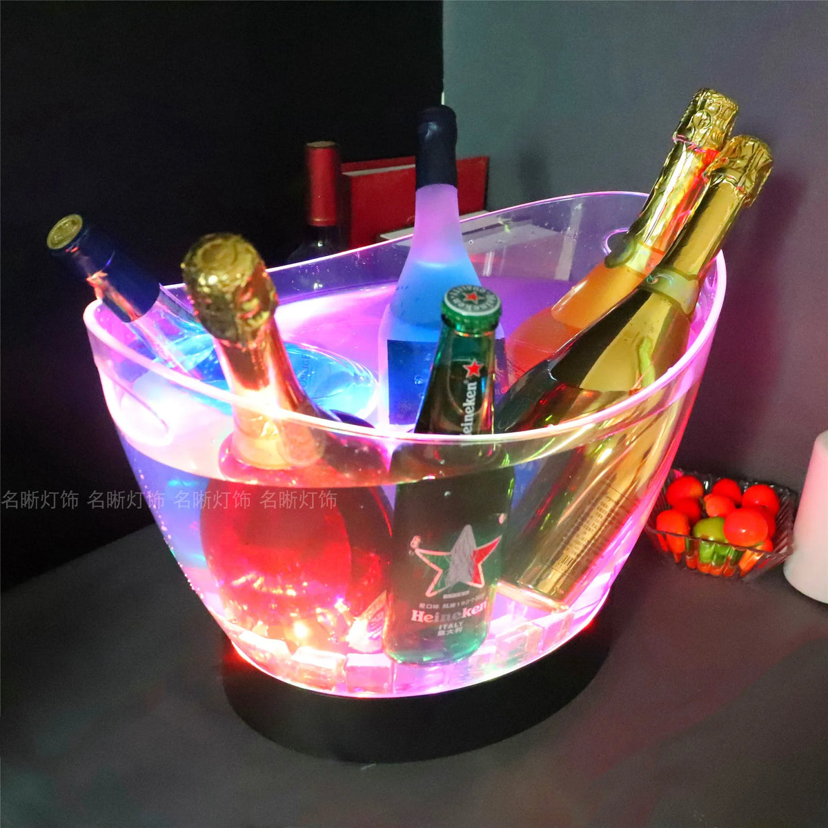 cuve glace transparente opacité légère moderne cuve bouteilles champagne glaçons rechargeable led blanc lumière