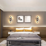 lampe murale led spirale moderne noir blanc abstrait opaque contemporain fixations murales certifications sécurité