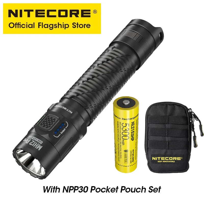 lampe torche noire rechargeable 3300 lumens ip68 anti dérapante compacte