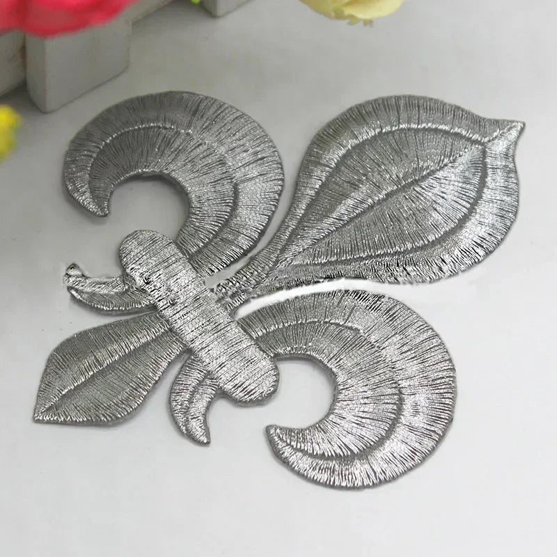 dentelle brodée fleur lys or argent polyester appliques patchs coudre broderie ecussons motifs ornements