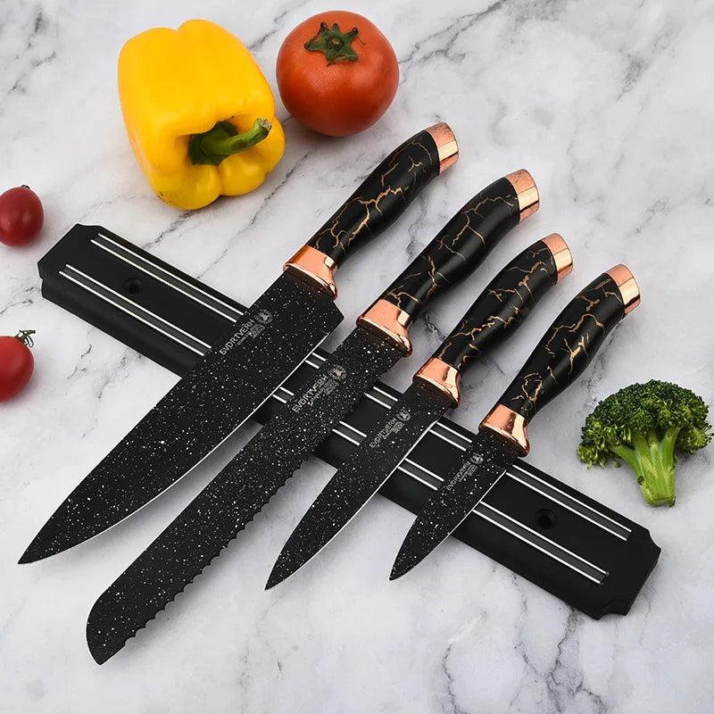 Installation facile du porte-couteau magnétique sur mur de cuisine