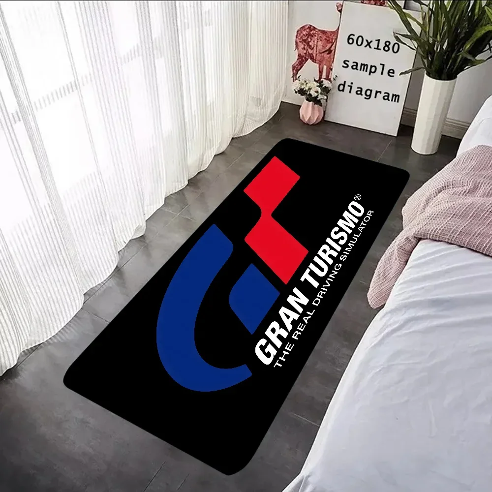 tapis moderne gran turismo logo voitures sportives noir blanc bleu rouge gris chambre salon