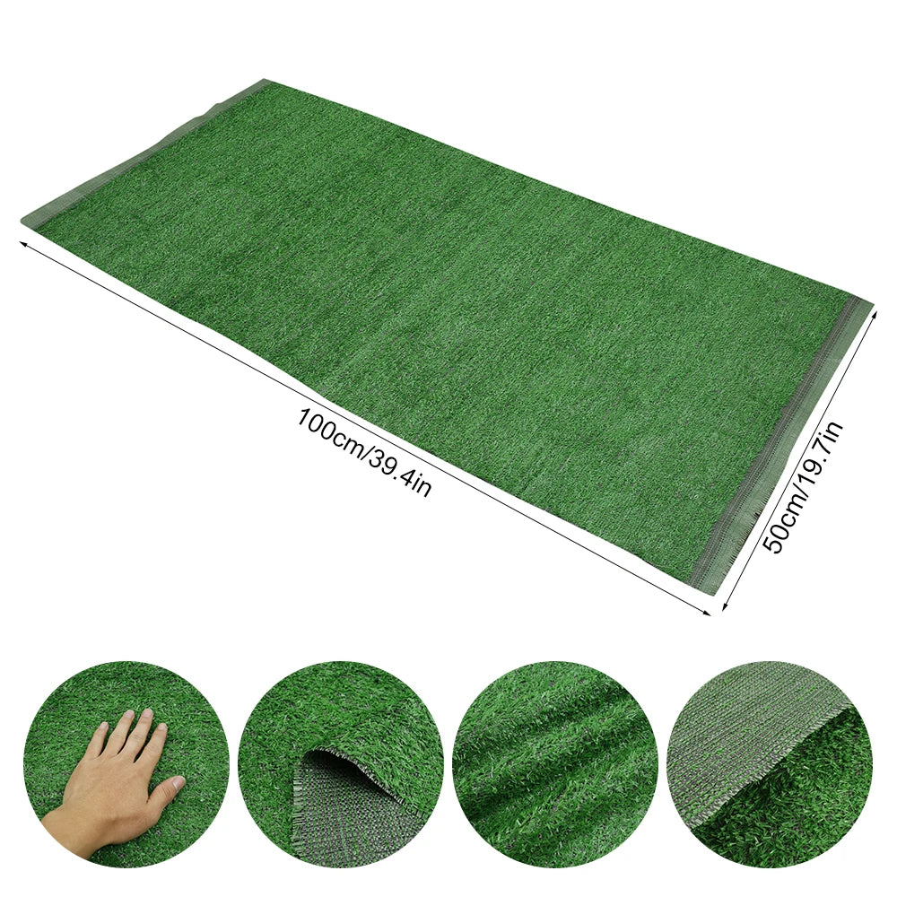 tapis gazon artificiel herbe imitation vert nuance texture granuleuse opalescent extérieur decoratif cheville fixation