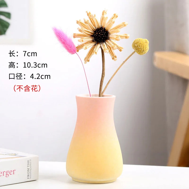 vases céramique moderne bleu jaune rose ombre douce fleurs sèches salon décoration table minimaliste