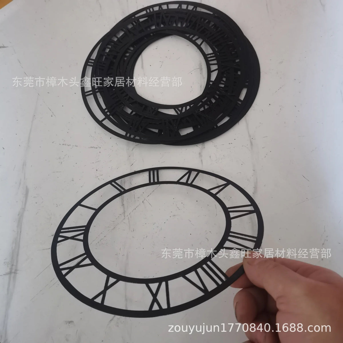cadre montre classique numéros romains bleu argent or noir acrylique mur carrelage moderne decoration