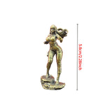 statue féminine bronze doré pose dynamique manga figurine détaillée socle rocheux comparaison taille pièce