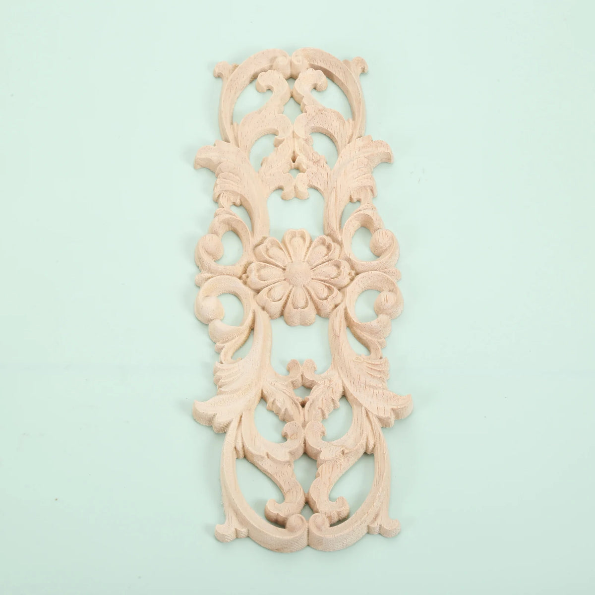 plaque décorative bois ornements floraux baroque renaissance 22cm 8cm naturel beigeclair