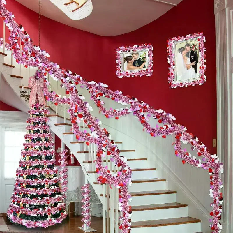 guirlande tinsel rouge rose coeurs papillons decoration saint valentin intérieur extérieur mariage
