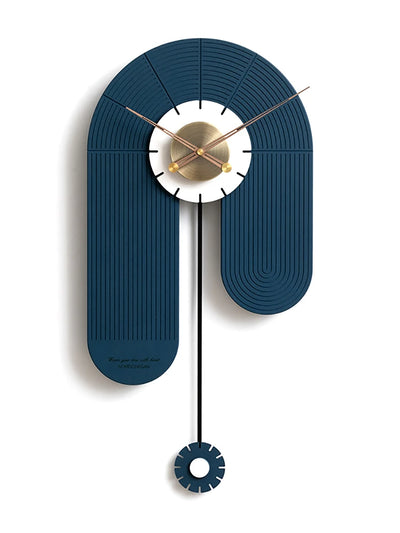 Horloge murale en bois design avec grand pendule rouge