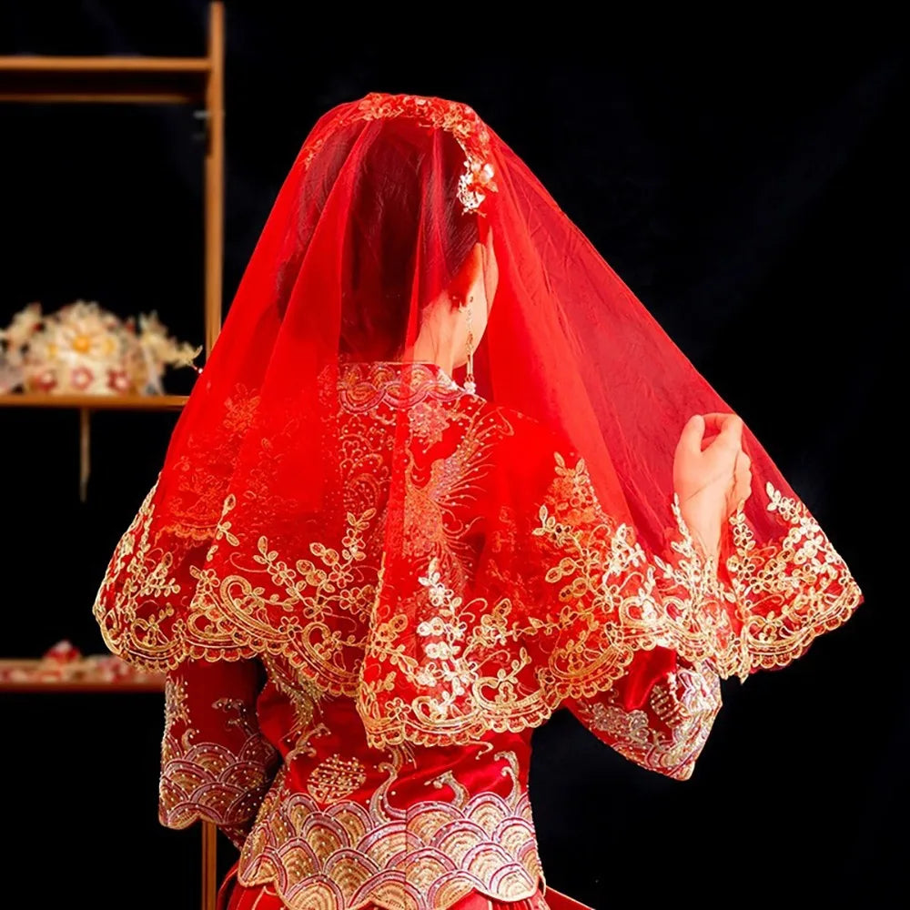 voile mariage rouge broderie dorée ornements floraux classique traditionnel opacité 100x100cm