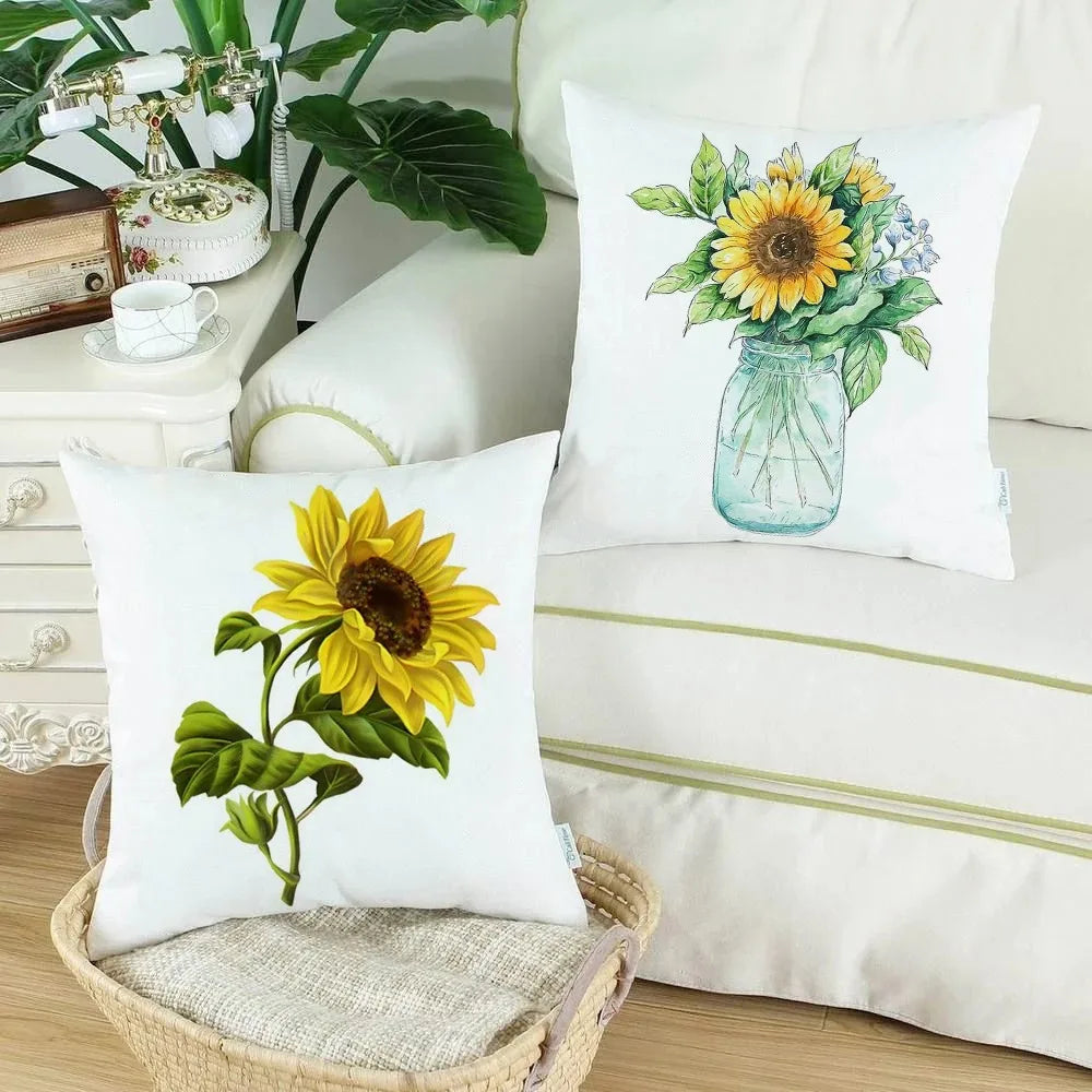 coussin carré blanc motif tournesol fleurs jaunes décoration salon chambre lit moderne textile polyester