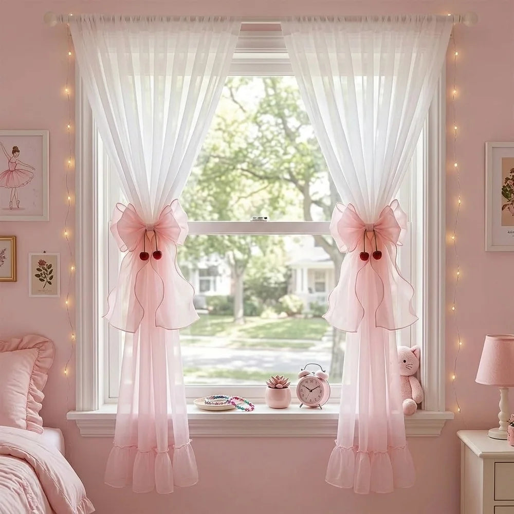 accessoires rideaux decoration maison rose rouge blanc rubans texturés semi transparents