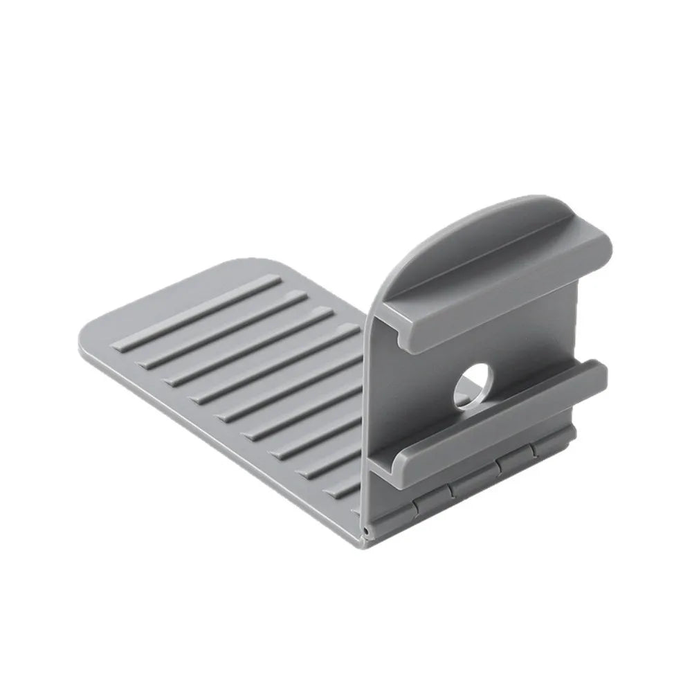 supports drap plat plissés modernes gris blanc pièces