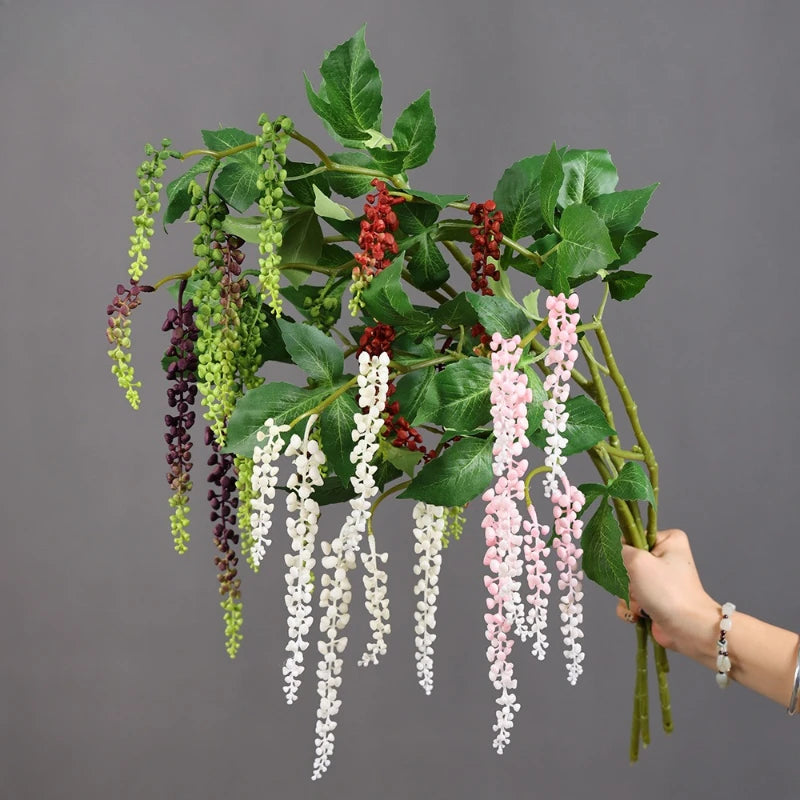 décoration intérieure plante artificielle orchidée rouge verte blanche modernes vase bois