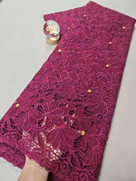 tissu dentelle polyester coton fleurs motifs floraux blanc rose clair noir vert dorées occasion