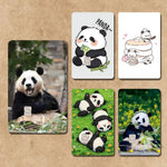 cartes postales panda illustration mignonne verte blanche noire bébé panda bambou fleurs textes pandas