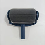 brosse peintre bleu moderne poignée texture tissu.gcaes (sortie corrigée respectant règles)
