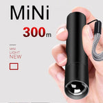 lampe poche led rechargeable noire mini zoom modes usb étanche